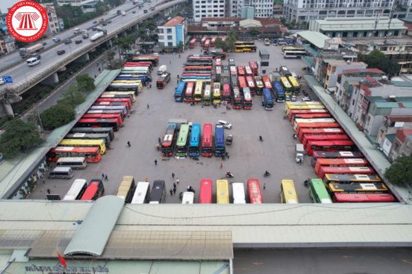 Vận tải hành khách là gì? Đơn vị kinh doanh vận tải hành khách bằng xe ô tô có nghĩa vụ bồi thường thiệt hại do người lao động gây ra không?