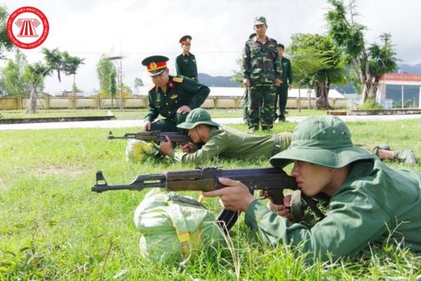 Giáo viên, giảng viên giáo dục quốc phòng và an ninh phải có bằng cấp gì?