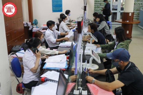 Bộ Chính trị, Ban Bí thư kết luận: Thực hiện chi trả chế độ nghỉ hưu trước tuổi, nghỉ thôi việc cho cán bộ công chức viên chức nghỉ việc do sắp xếp tại các cơ quan, ban đảng ở Trung ương được cơ quan nào hướng dẫn thủ tục?