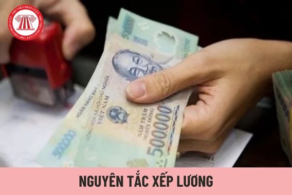 Nguyên tắc xếp lương đối với sĩ quan cấp bậc quân hàm Thượng tá thuộc Ban Cơ yếu chính phủ là gì?