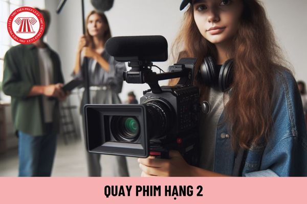 Quay phim hạng 2 áp dụng hệ số lương của viên chức loại nào?