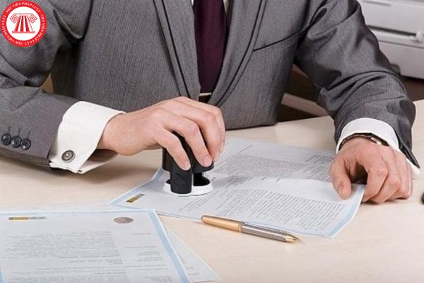 Công chứng viên được từ chối công chứng trong trường hợp nào?