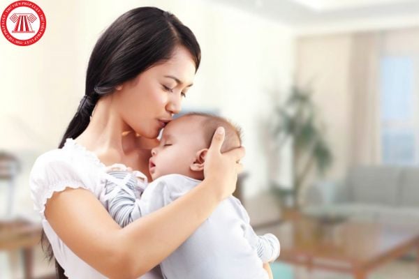 Thời gian nghỉ dưỡng sức phục hồi sức khỏe sau thai sản có tính cả ngày nghỉ lễ, tết, ngày nghỉ hằng tuần theo quy định của Luật Bảo hiểm xã hội 2024 không?