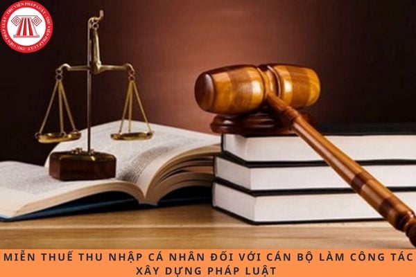 Pháp luật