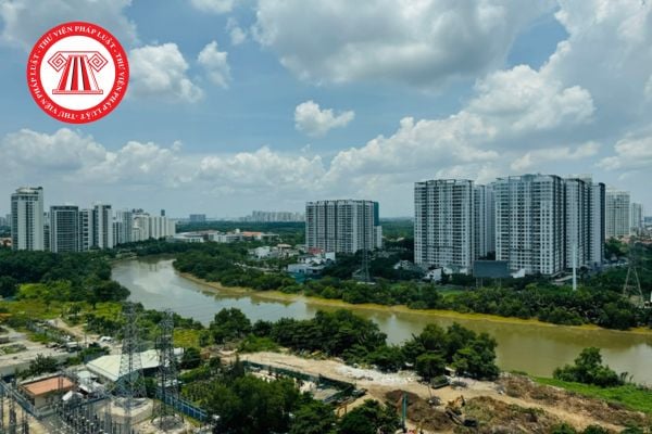 Quyết định 2665/QĐ-UBND: Nhiệm vụ và quyền hạn của Trung tâm Phát triển quỹ đất TPHCM là gì?