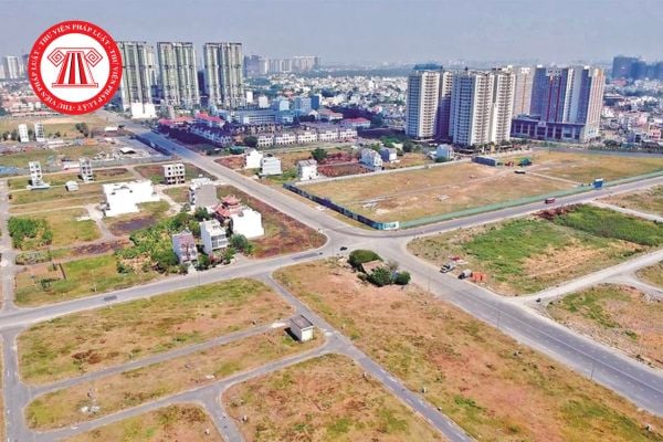 Xác định diện tích đất vi phạm và tình trạng ban đầu của đất trước khi vi phạm  trong lĩnh vực đất đai được quy định như thế nào? 