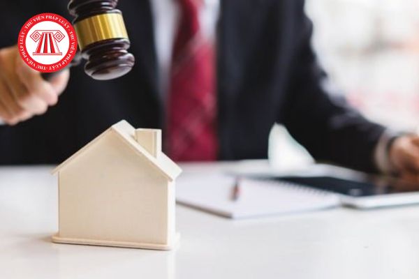 Ai có thẩm quyền cho thuê đất thông qua đấu giá quyền sử dụng đất?