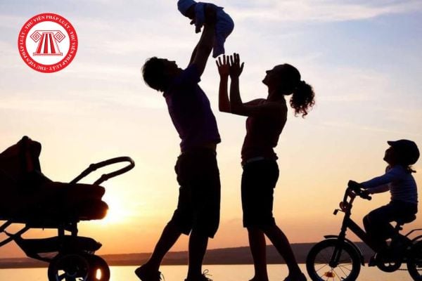 Gia đình sinh đủ 2 con được ưu tiên mua nhà ở xã hội theo Luật Dân số mới nhất?
