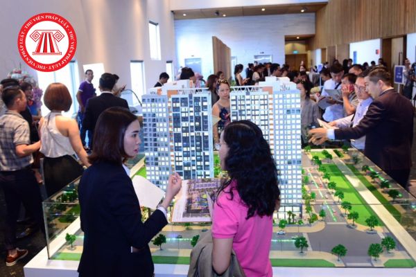Thông tư 109/2025/TT-BTC về mức thu, chế độ thu, nộp lệ phí cấp Chứng chỉ hành nghề môi giới bất động sản có hiệu lực từ ngày bao nhiêu? 