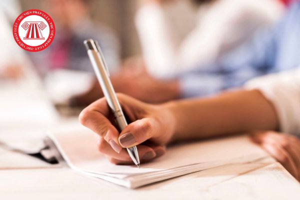 Hướng dẫn viết bản kiểm điểm cá nhân Đảng viên cuối năm 2025 cho cán bộ công chức viên chức chi tiết nhất?  