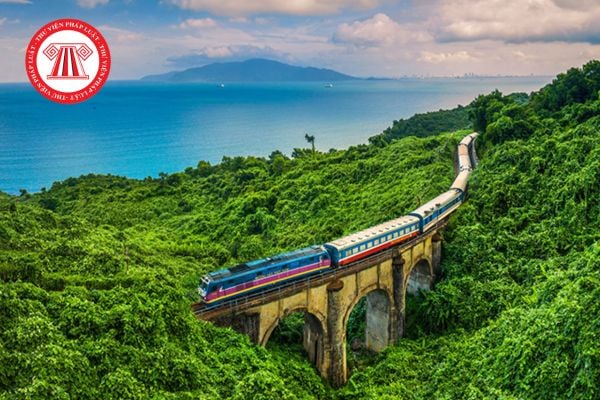 Hướng tuyến Đường sắt Lào Cai Hà Nội Hải Phòng đoạn Phú Thọ ra sao? Có bao nhiêu nhà ga? 
