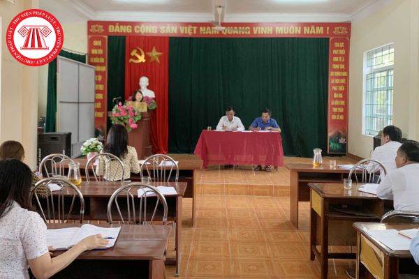 Mẫu báo cáo kiểm điểm chi bộ thôn cuối năm 2025 mới nhất? Hướng dẫn viết báo cáo kiểm điểm tập thể năm 2025?