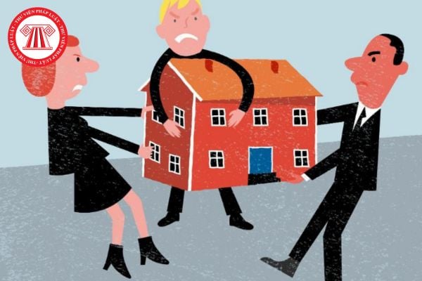 Mức án phí trong tranh chấp thừa kế đất đai được tính như thế nào?