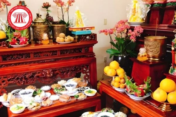 Văn khấn gia tiên mùng 1 Tết Âm lịch 2026 cầu phúc lộc nhà đất? Bài mẫu văn khấn gia tiên mùng 1 Tết tham khảo? 