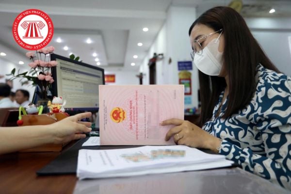 Thẩm quyền công chứng giao dịch về bất động sản năm 2026 cụ thể ra sao? 
