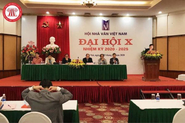 Chủ tịch Hội Nhà văn Việt Nam do ai có thẩm quyền bầu trong số các ủy viên Ban Thường vụ Hội?