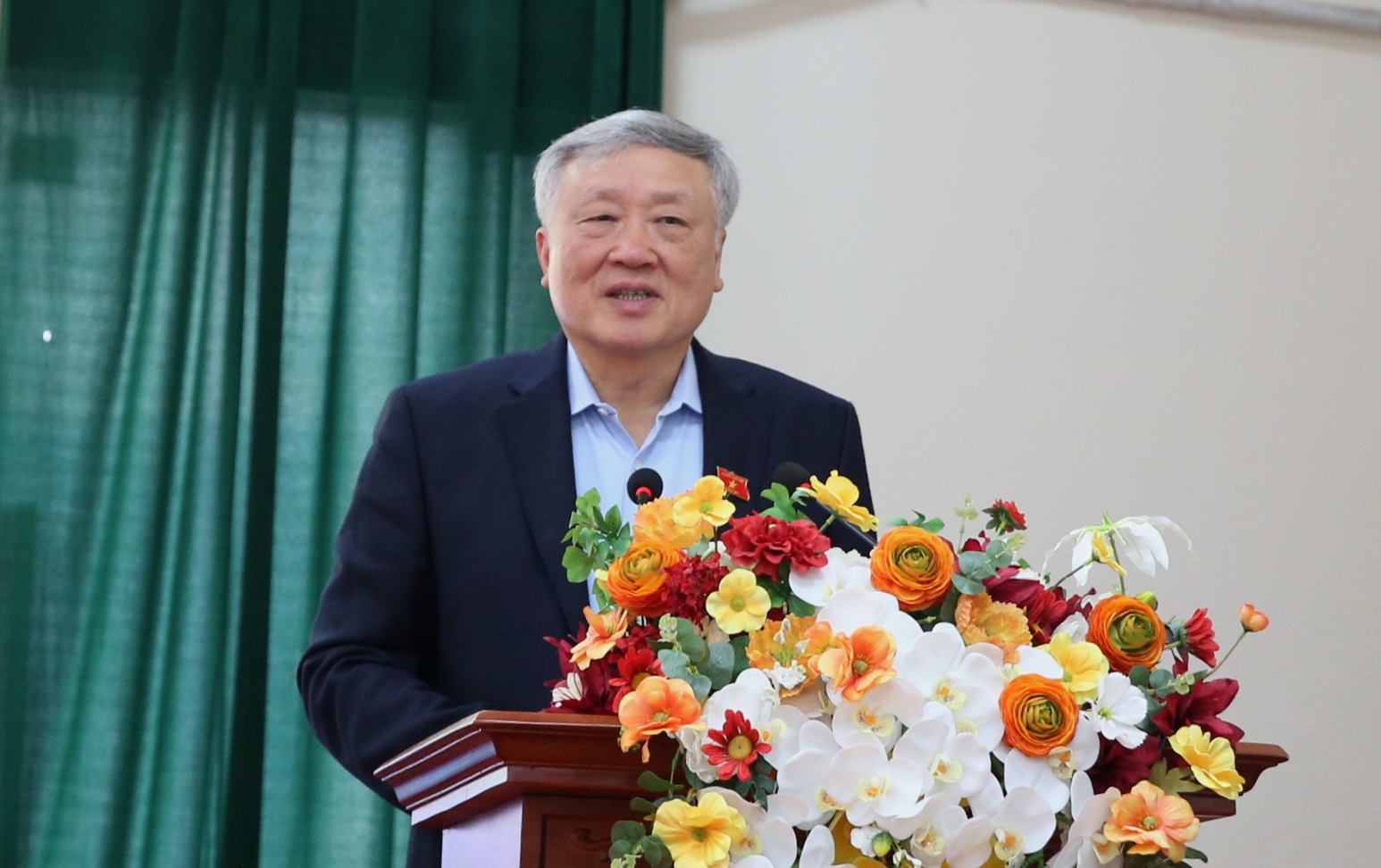 Pháp luật