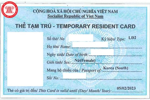 Người nước ngoài nhập cảnh bằng thị thực có được cấp thẻ tạm trú hay không? Văn bản đề nghị của cơ quan, tổ chức, cá nhân làm thủ tục bảo lãnh có cần trong hồ sơ cấp thẻ?
