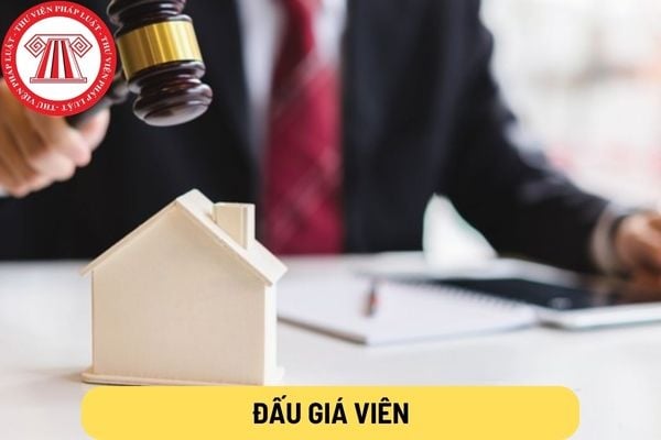 Chứng chỉ hành nghề đấu giá có thu hồi khi đấu giá viên thôi hành nghề theo nguyện vọng hay không?