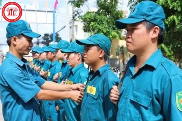 Dân quân tự vệ được tặng bao nhiêu kỷ niệm chương Vì sự nghiệp vũ trang quần chúng theo quy định?