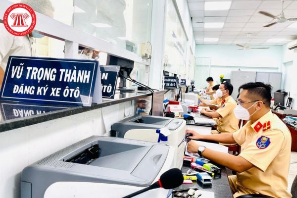 Từ năm 2025, không làm thủ tục đăng ký sang tên xe bị phạt bao nhiêu? Thời hiệu xử phạt bao lâu?