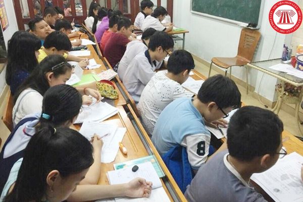 Pháp luật