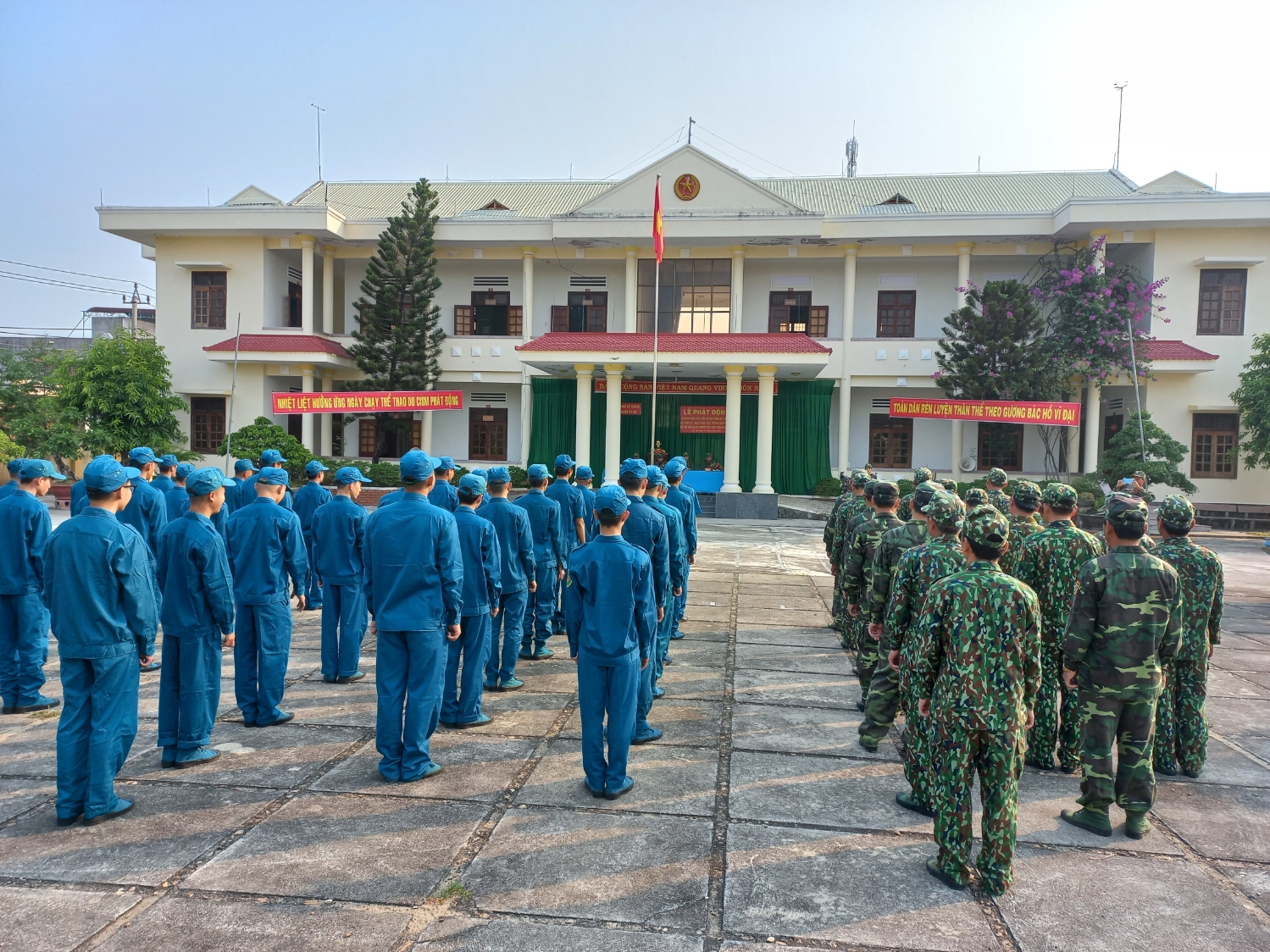 Tổ chức và hoạt động của chi bộ quân sự xã phường thị trấn Đi vào nền  nếp  BÁO QUẢNG NAM ONLINE  Tin tức mới nhất