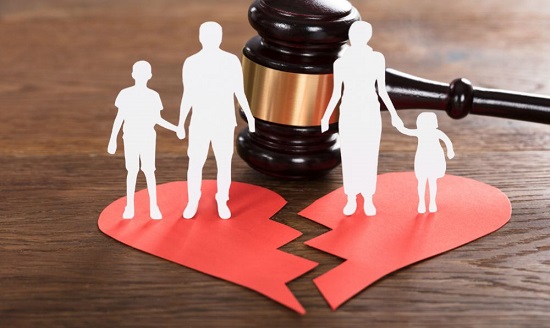 Những người có quyền yêu cầu giải quyết ly hôn