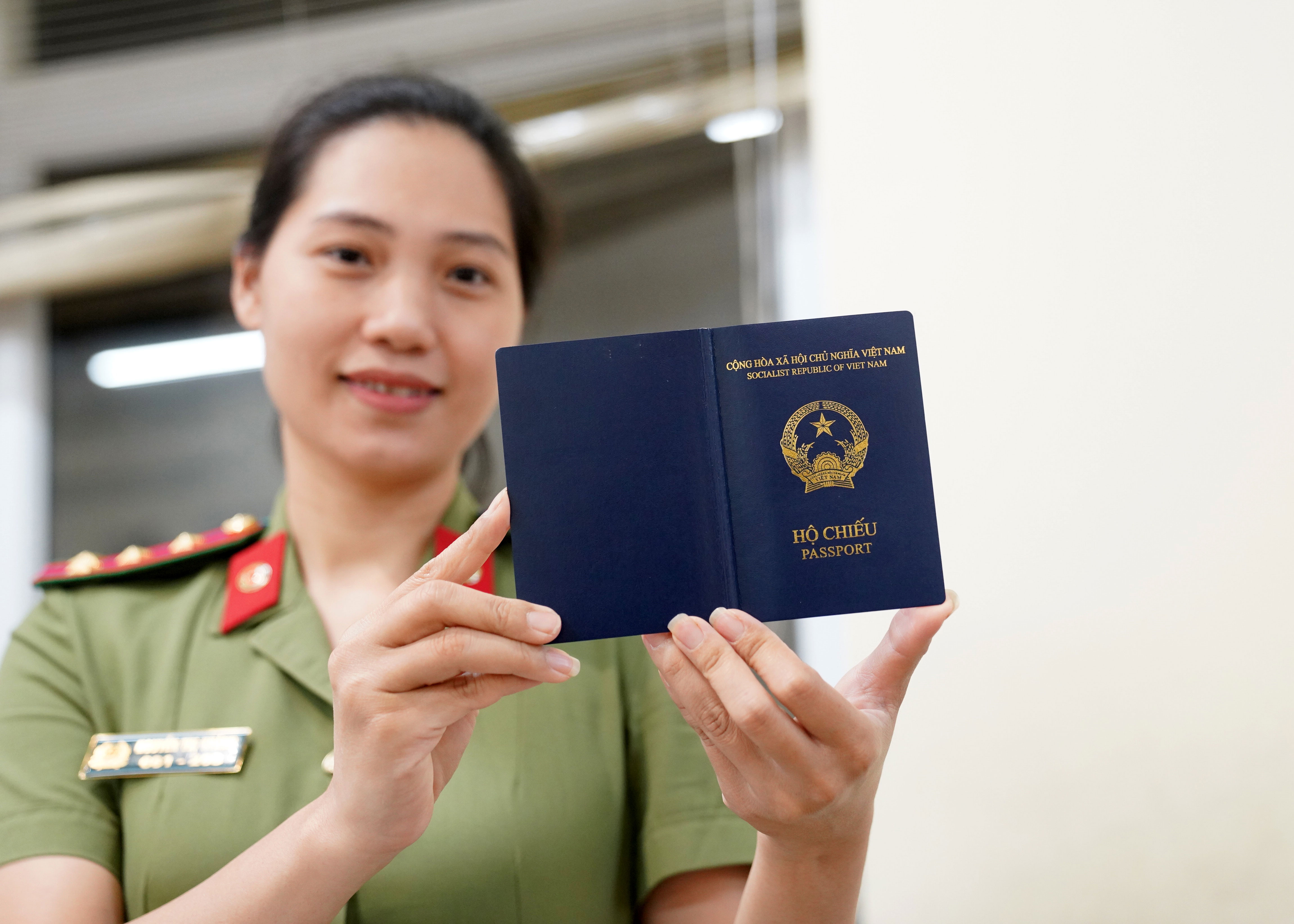 Đề xuất giảm 10% lệ phí cấp hộ chiếu online từ ngày 01/01/2024