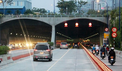 Tổng hợp các lỗi vi phạm giao thông trong hầm đường bộ và mức phạt