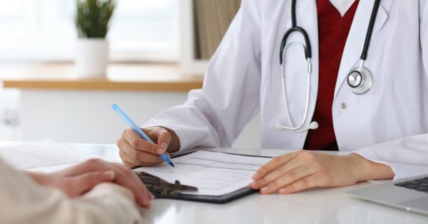 Trường hợp nào bác sĩ bị thu hồi chứng chỉ hành nghề y?