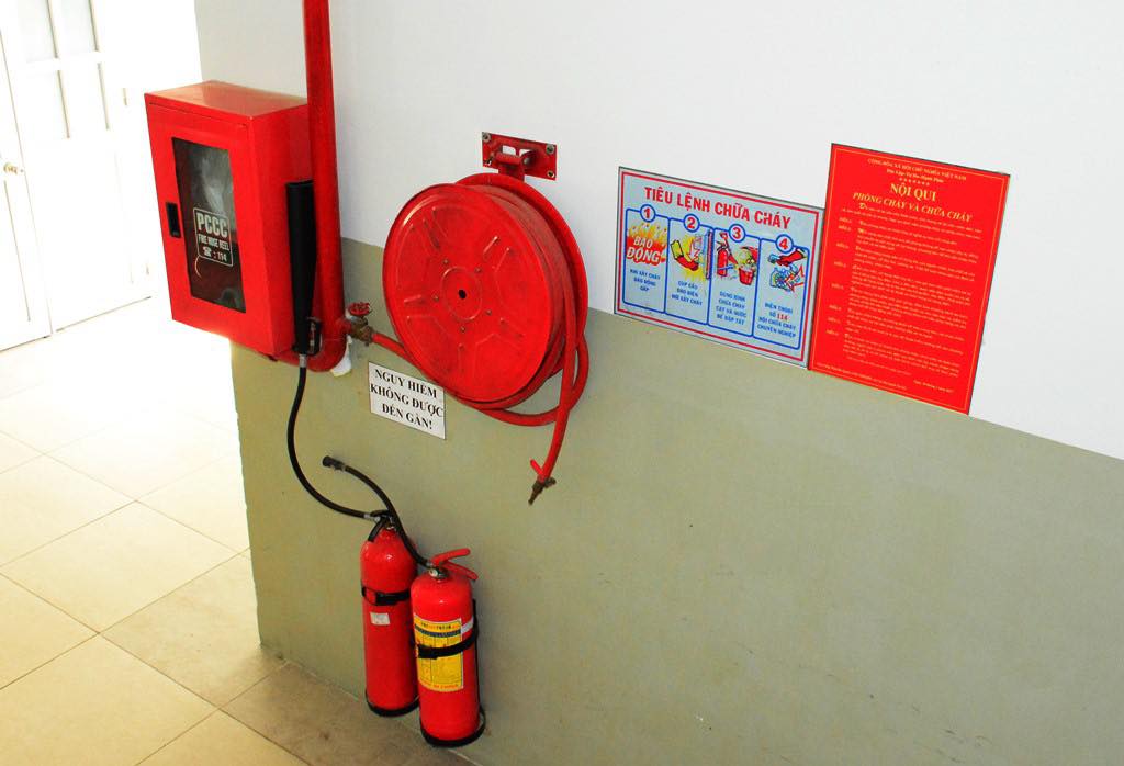 Các loại biển cấm, biển báo và biển chỉ dẫn về phòng cháy và chữa cháy