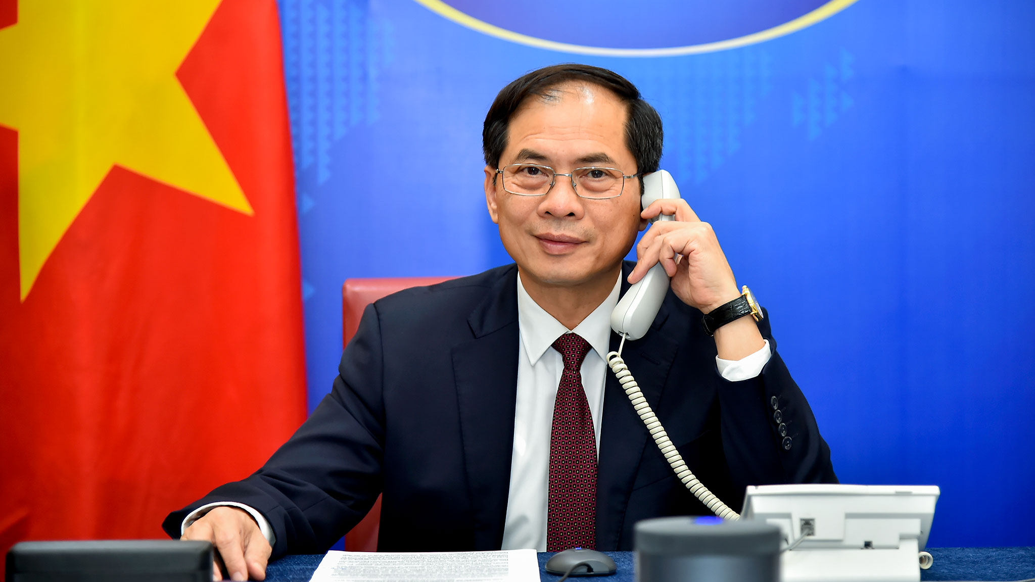 Bộ trưởng Bộ Ngoại giao Việt Nam là ai?