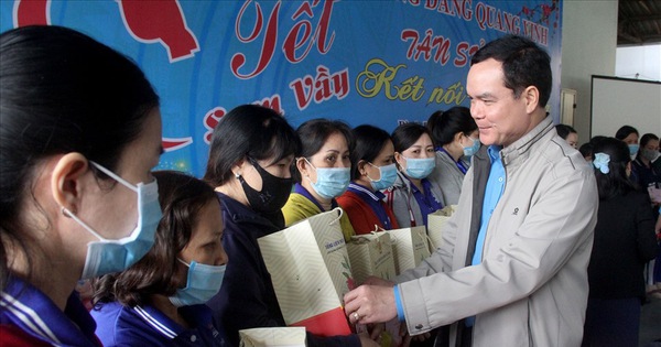 Hà Nội: Hỗ trợ 1 triệu đồng cho đoàn viên, NLĐ khó khăn dịp Tết Giáp Thìn