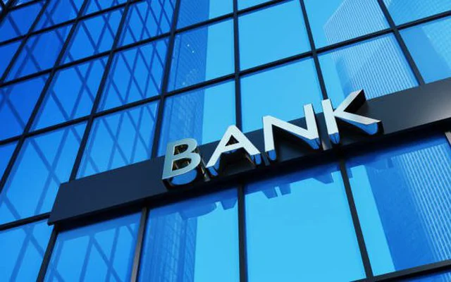 Chính phủ yêu cầu khẩn trương hoàn thành việc định giá các ngân hàng yếu kém