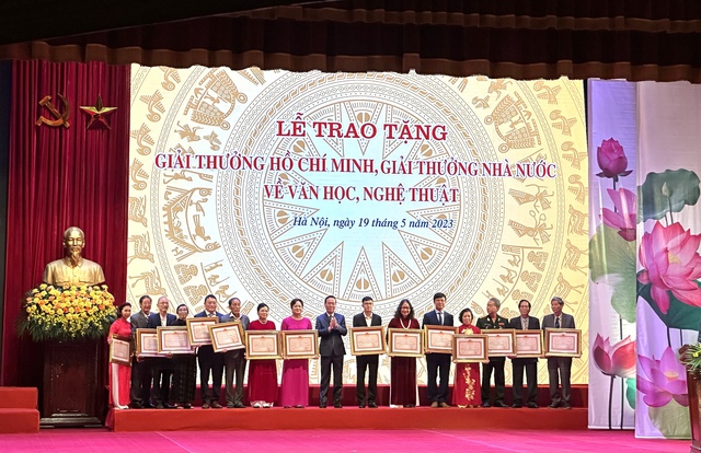 Điều kiện xét tặng Giải thưởng Hồ Chí Minh, Giải thưởng Nhà nước về văn học nghệ thuật
