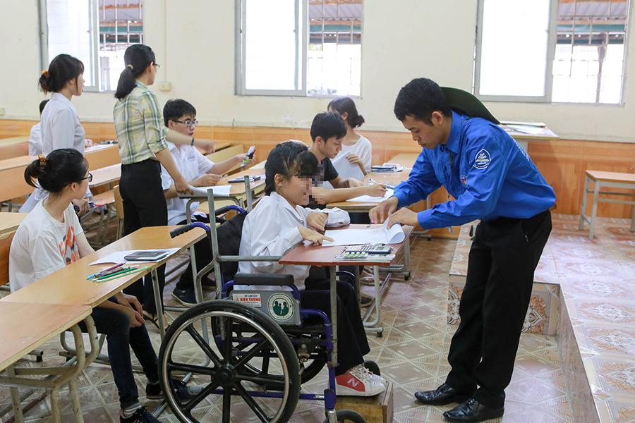 Điều kiện để học sinh khuyết tật được miễn tất cả bài thi của kỳ thi tốt nghiệp THPT Quốc gia 