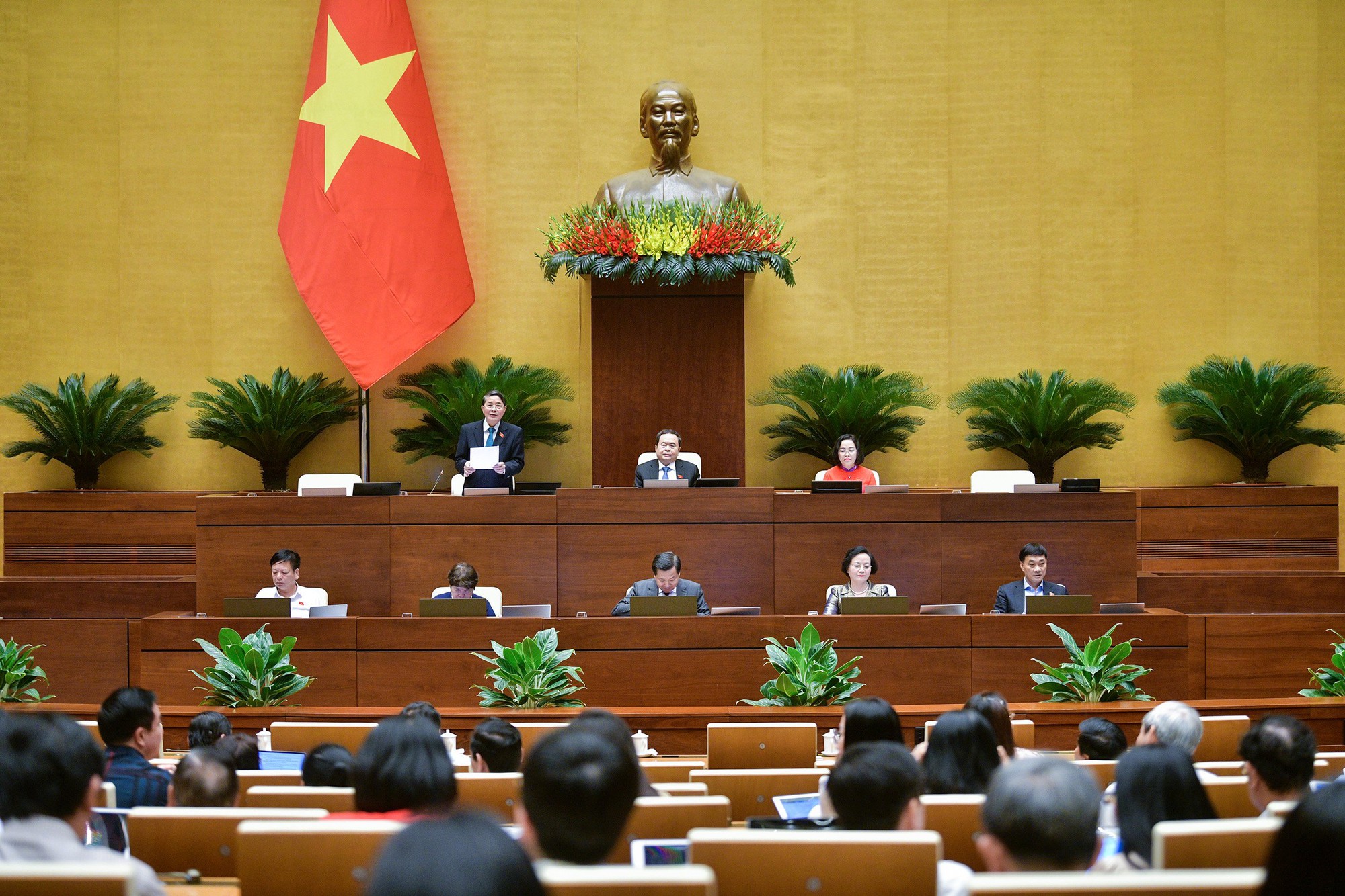 Phó Chủ tịch Quốc hội Nguyễn Đức Hải phát biểu kết luận Phiên thảo luận
