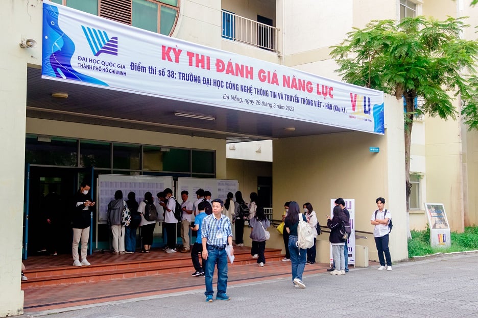 Đáp án đề minh họa thi đánh giá năng lực ĐHQG TPHCM năm 2025