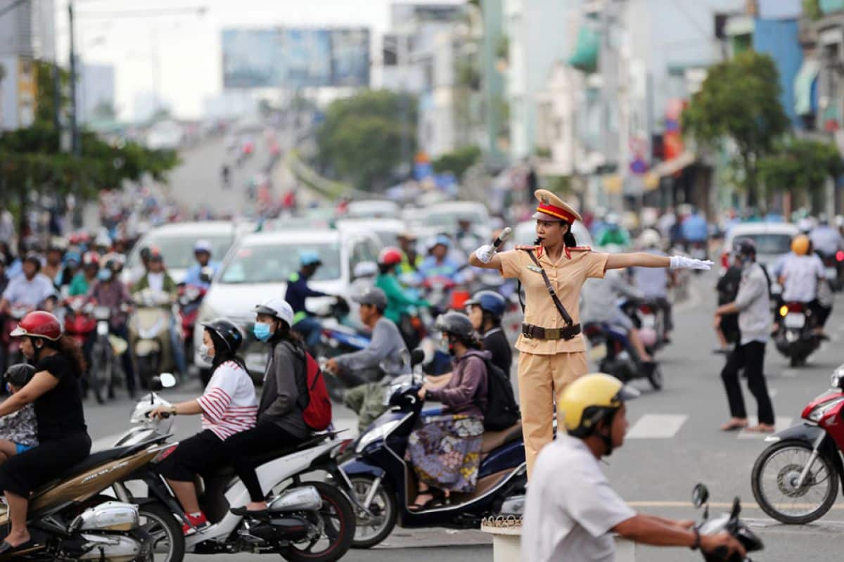 Tiêu chuẩn của Cảnh sát chỉ huy, điều khiển giao thông từ năm 2025