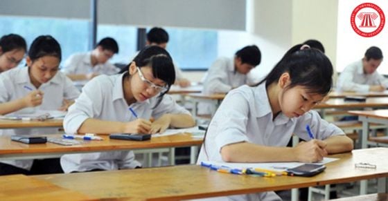 Mới: Giáo viên đang dạy học tại trường không được dạy thêm ngoài nhà trường có thu tiền từ 14/02/2025