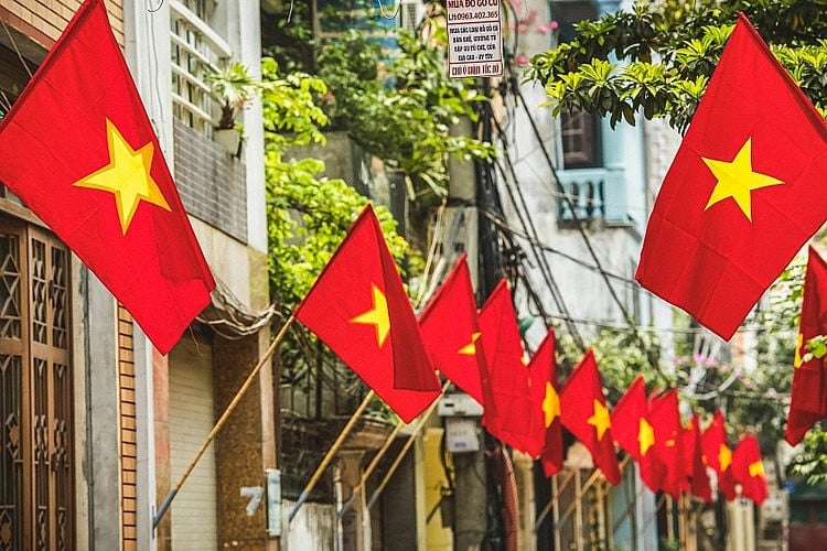 Lễ Quốc khánh 2/9 năm 2025: Người lao động được nghỉ mấy ngày liên tục