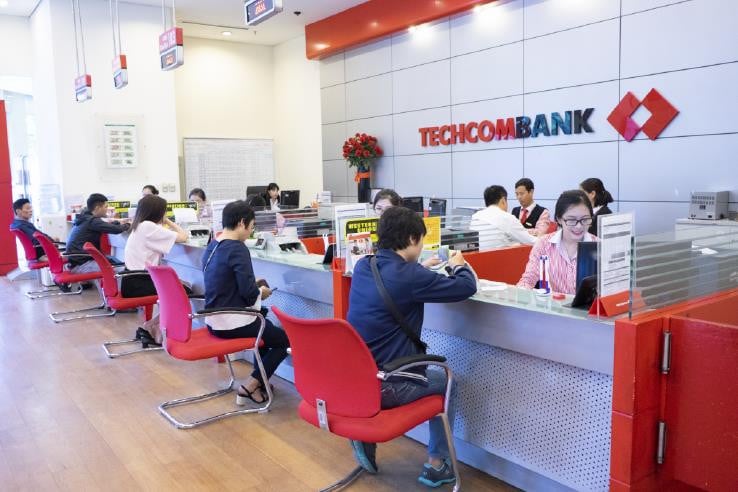 Lịch nghỉ lễ 30/4 và 01/05 năm 2025 của ngân hàng Techcombank