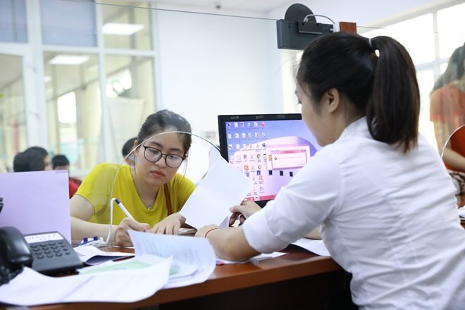 Sau sáp nhập tỉnh xã thì chế độ và chính sách tiền lương của cán bộ công chức hiện nay có thay đổi?