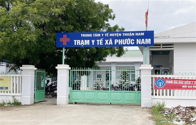 Chỉ đạo mới: Không giải thể Trạm Y tế cấp xã tiếp tục duy trì các Trạm Y tế xã, phường hiện có (dự kiến)