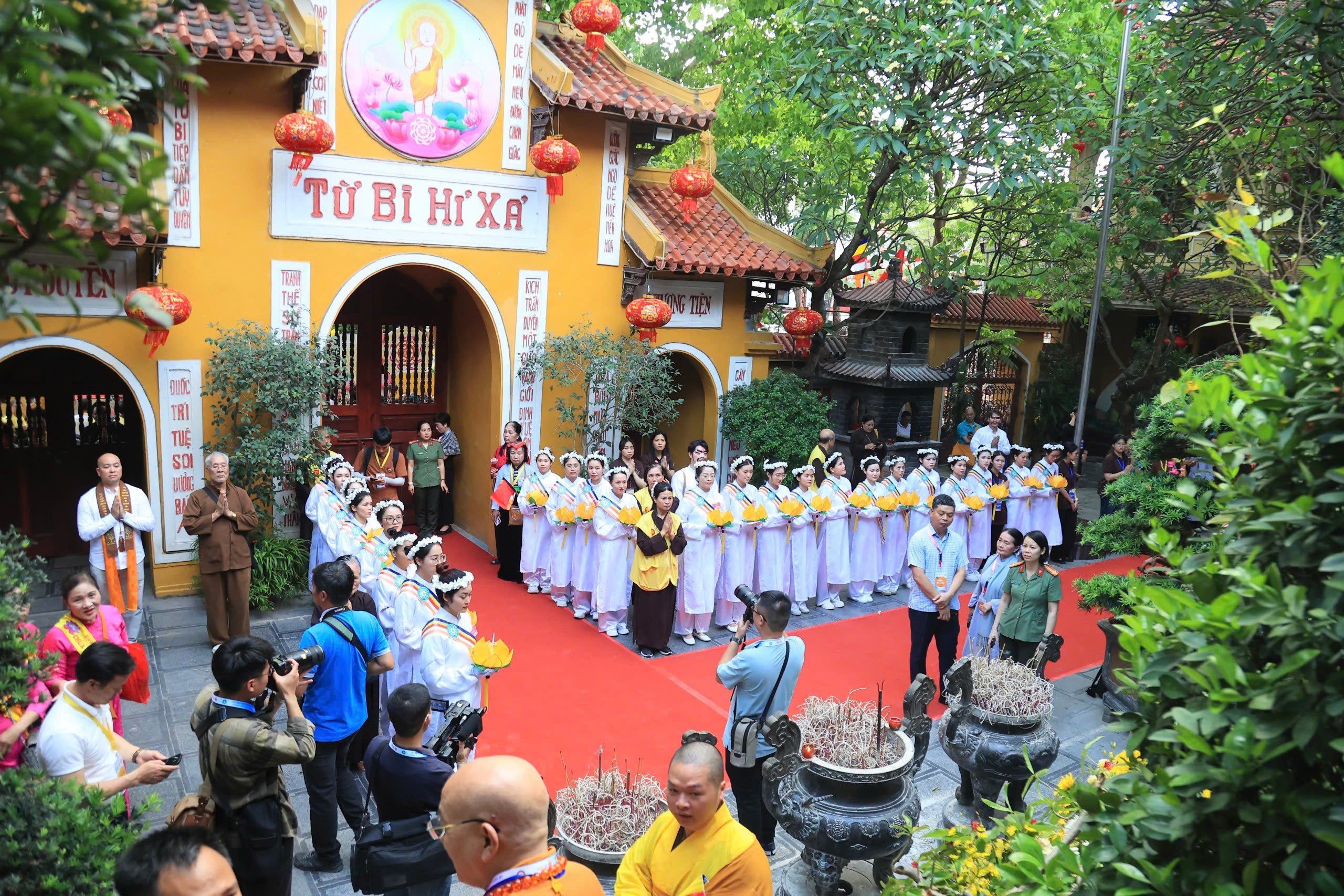 Chiêm bái xá lợi phật tại Hà Nội chi tiết thời gian và địa điểm, chiêm bái xá lợi phật cần lưu ý những gì?