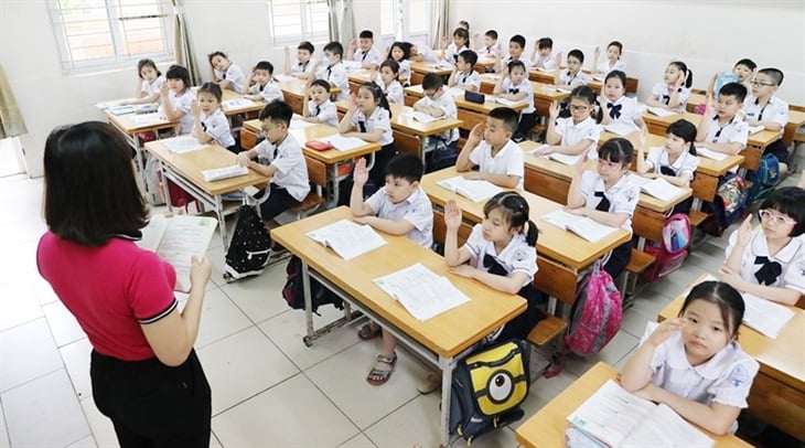 Hướng dẫn chi trả phụ cấp ưu đãi với viên chức, người lao động công tác trong các cơ sở giáo dục công lập (dự kiến) (Hình ảnh từ Internet)