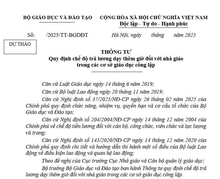 Đã có dự thảo Thông tư về chế độ trả lương dạy thêm giờ với giáo viên