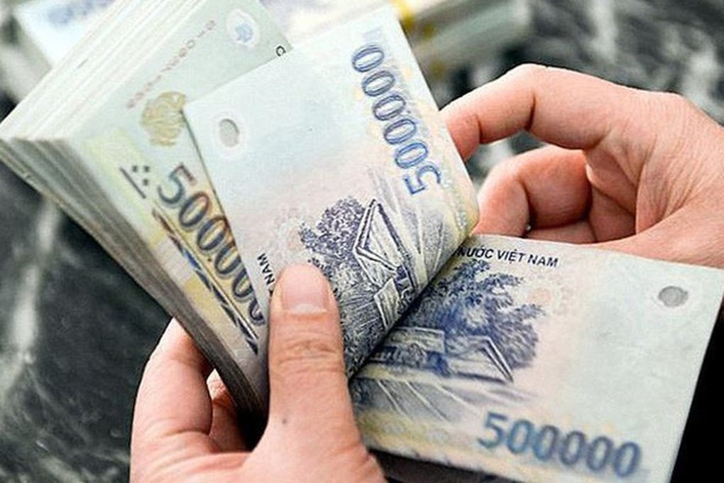 Có được giải quyết nâng bậc lương thường xuyên trong thời gian chờ nghỉ hưu?