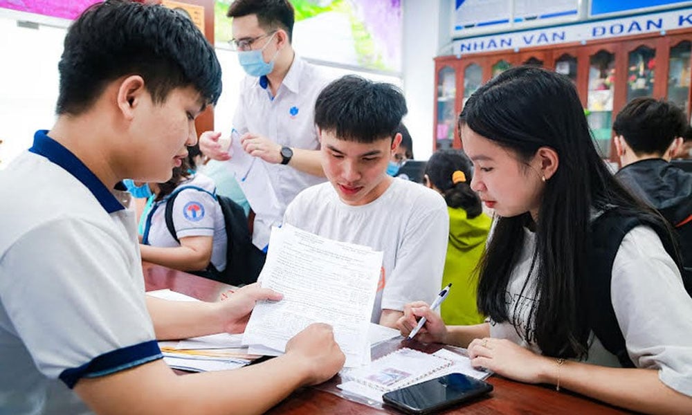 Thời gian đăng ký nguyện vọng và nộp lệ phí xét tuyển đại học trực tuyến năm 2025